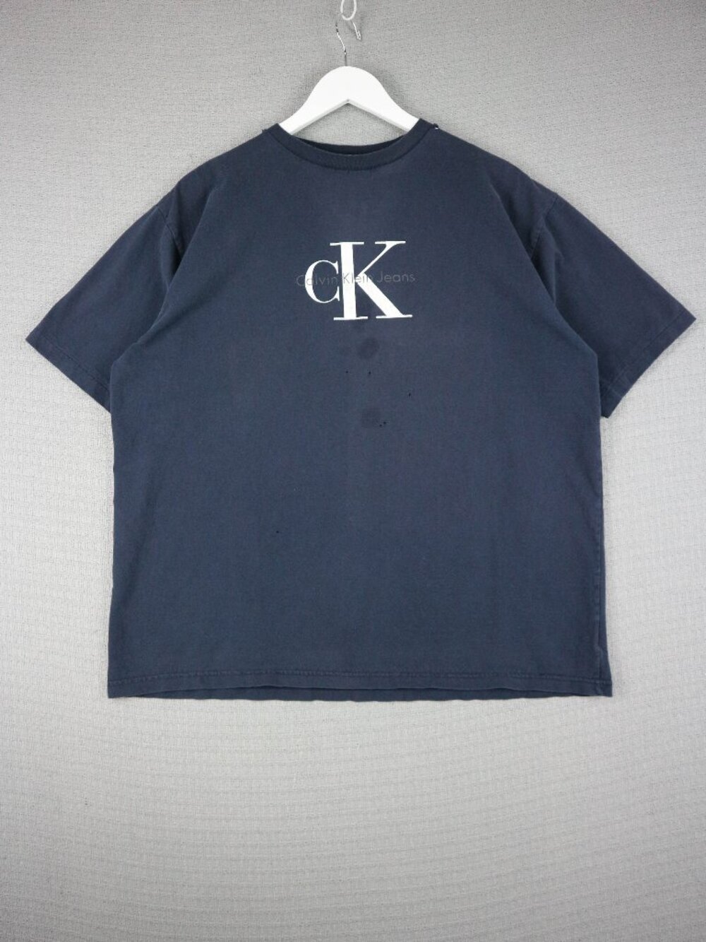 Calvin Klein Jeans Vintage 1990s Single Stitch Thrashed Navy Tee S/M